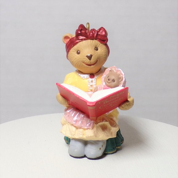 Hallmark The Bearingers Victoria Circle Bear Family 5 Ornaments Christmas 1993 - Picture 9 of 16